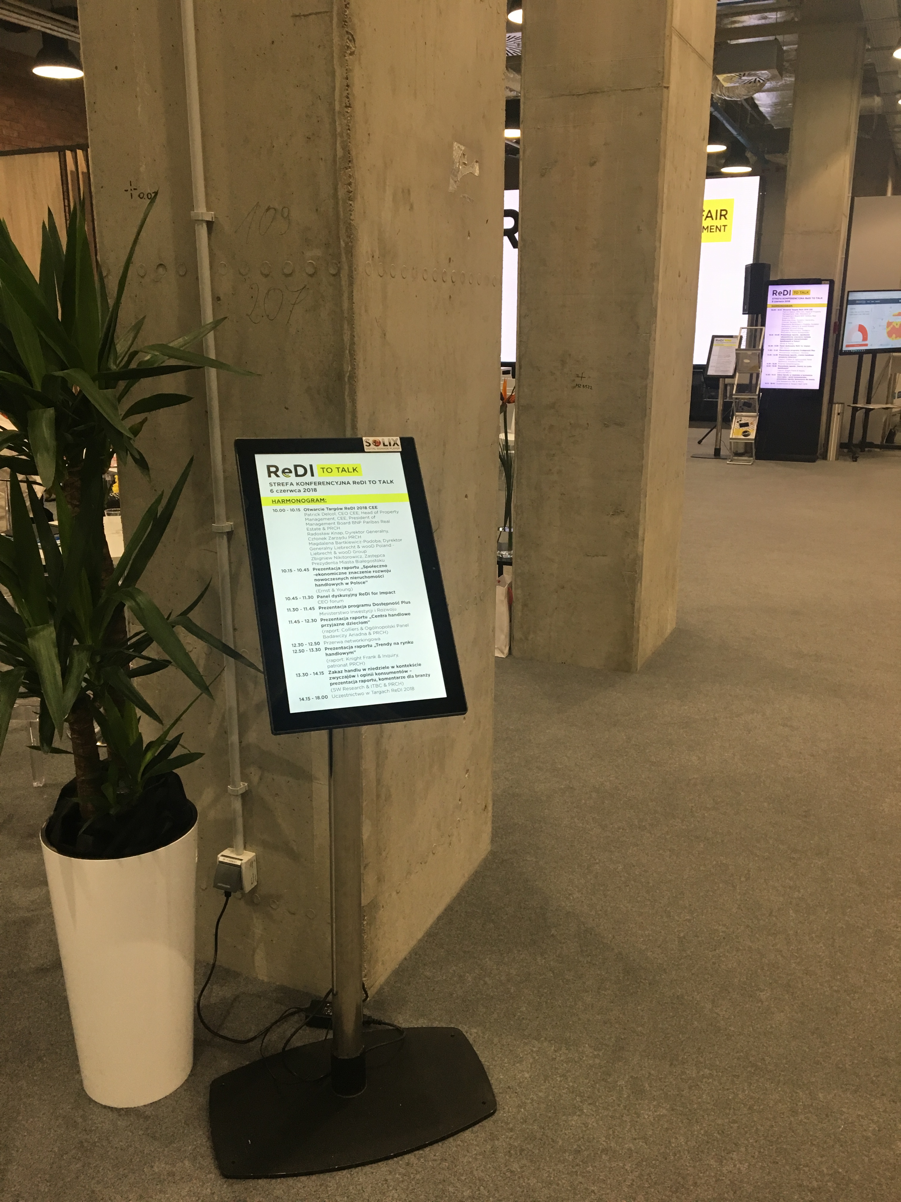 20180606_142659693_iOS Targi ReDI 2018