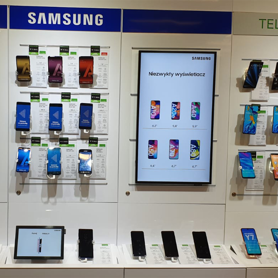 PLUS BIELSKO BIAłA_galeria1 Solix.pl - Digital Signage dla galerii i sklepów, solix, Solix