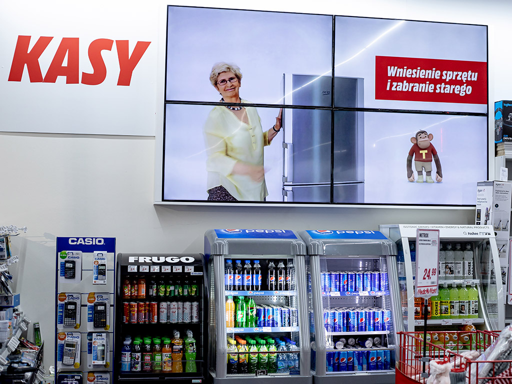 Solix.pl - videowall - Media Markt