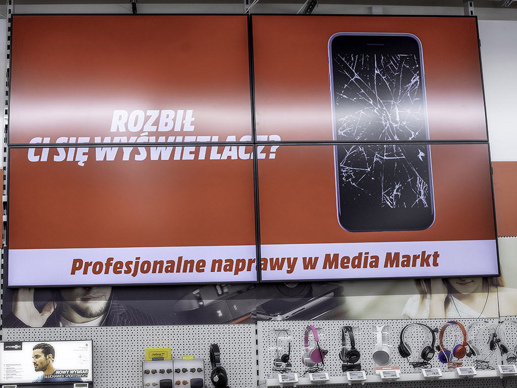 Solix.pl - videowall - Media Markt