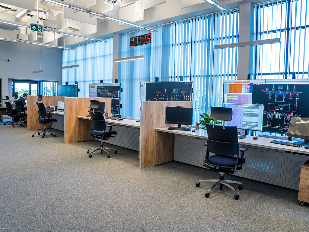 PKP_1_1024x768 Solix.pl - control room - PKP Energetyka