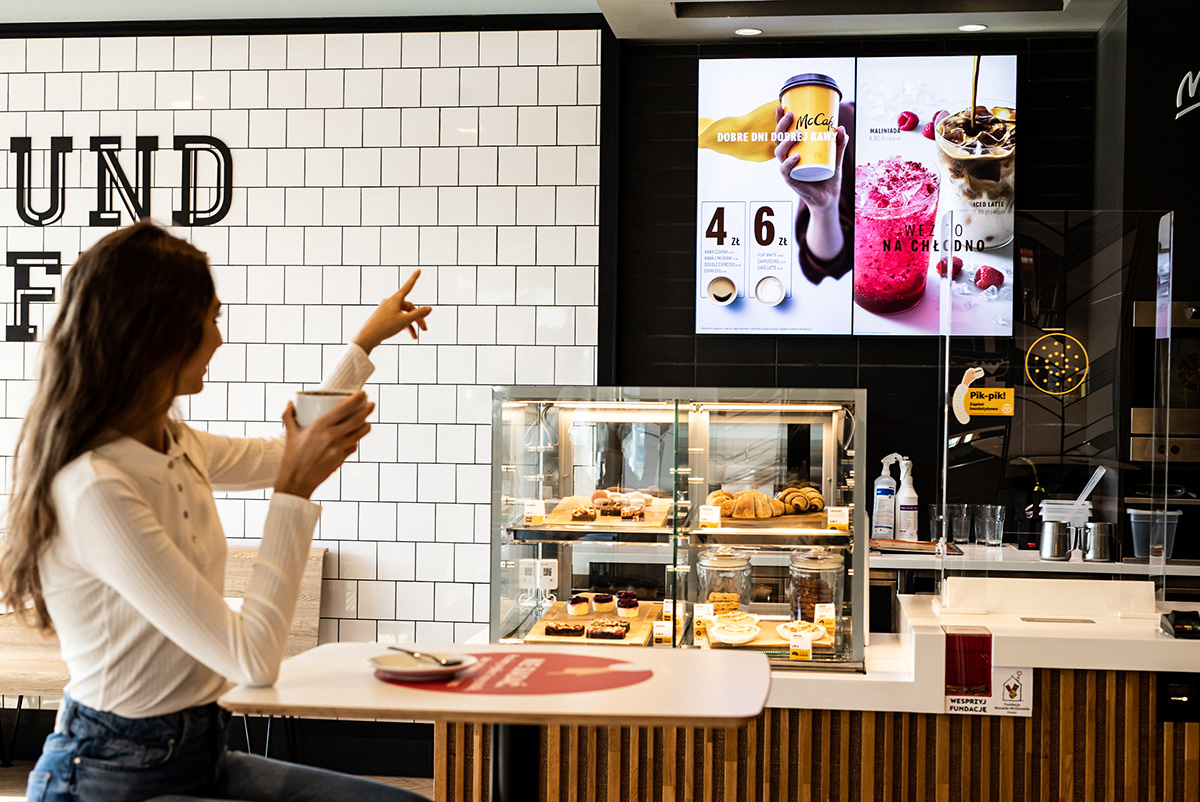 SOLIX digitalizuje menu we wszystkich restauracjach McDonald’s w Polsce